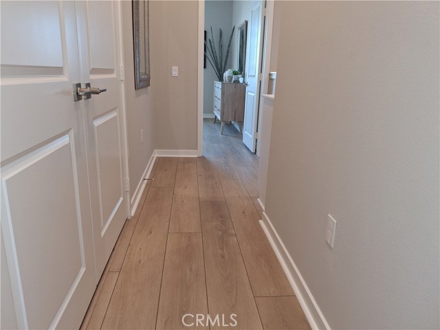 Detail Gallery Image 19 of 30 For 109 S Laxore St #303,  Anaheim,  CA 92804 - 4 Beds | 3/1 Baths