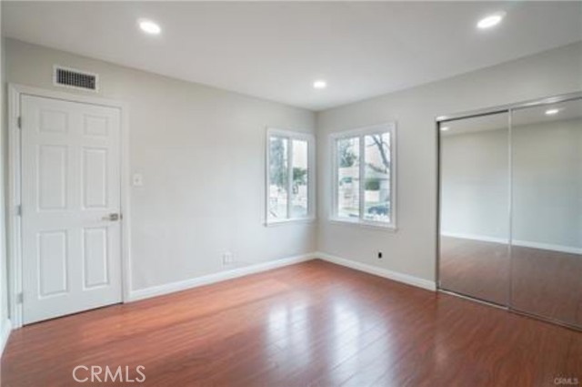 Detail Gallery Image 9 of 32 For 17023 Burton, Van Nuys,  CA 91406 - 4 Beds | 2 Baths