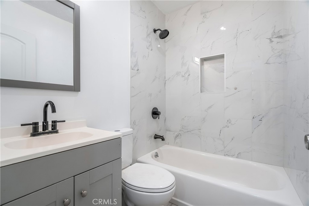 MLS #DW25237785 image #17