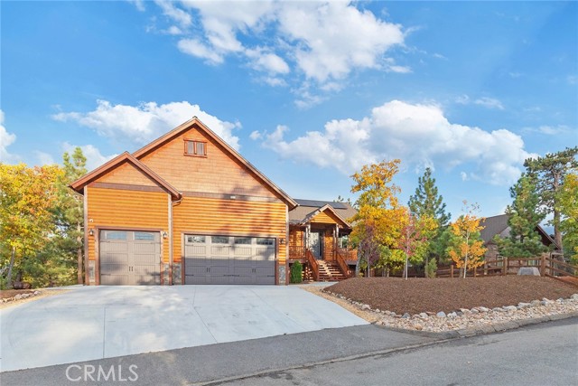 1658 Tuolumne Road, Big Bear City CA: https://media.crmls.org/medias/92198b8c-6a53-4dae-9b2b-70049884006e.jpg