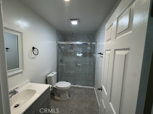 7960 Tampa Avenue photo 15