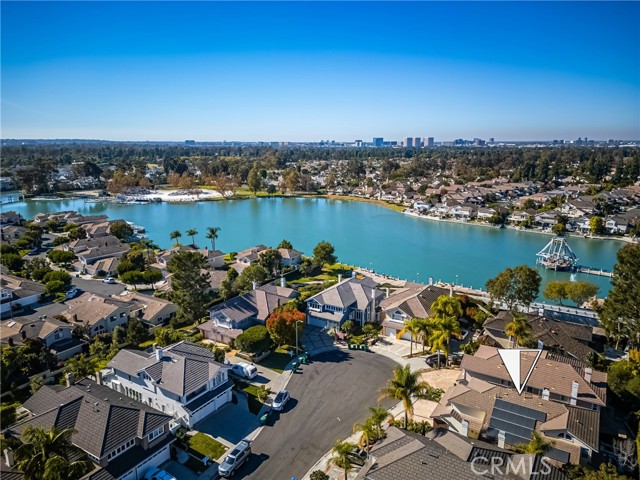 Detail Gallery Image 49 of 58 For 21 Bayporte #24,  Irvine,  CA 92614 - 4 Beds | 3 Baths