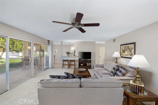 80173 Palm Circle Drive, La Quinta CA: https://media.crmls.org/medias/921a8f31-e94f-4fc5-9f18-4e118d78aca3.jpg
