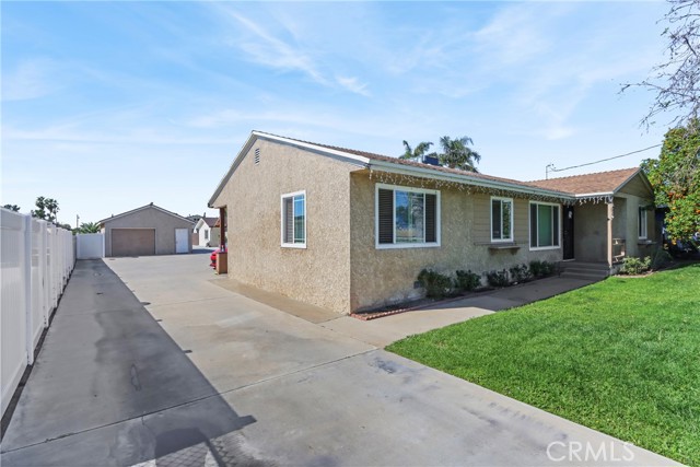 Detail Gallery Image 6 of 26 For 9614 Cypress, Fontana,  CA 92335 - – Beds | – Baths