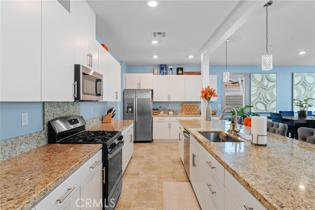 25840 Lowland Court, Homeland CA: https://media.crmls.org/medias/921aaea9-2611-4f9d-8968-8e6fcc2207ce.jpg