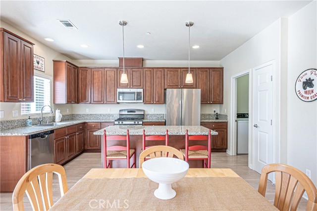 Detail Gallery Image 24 of 70 For 1442 W Wynndel Way, Santa Maria,  CA 93458 - 3 Beds | 2 Baths