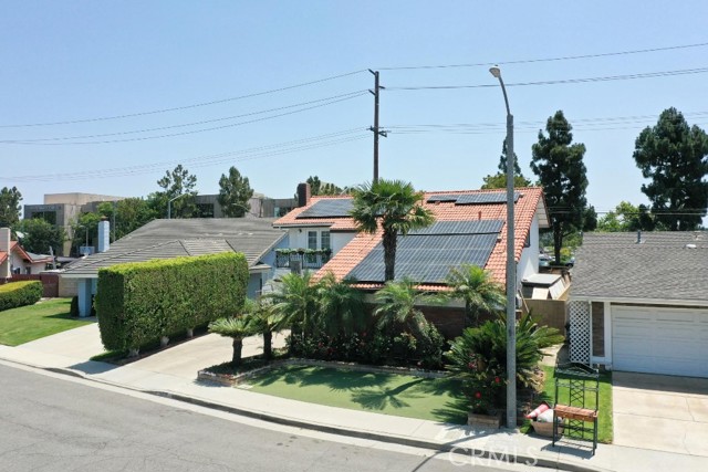 Detail Gallery Image 31 of 31 For 17230 San Lorenzo Cir, Fountain Valley,  CA 92708 - 4 Beds | 3 Baths