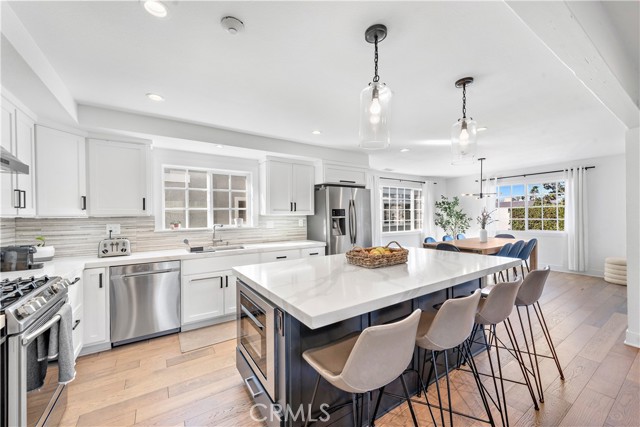 2414 Mathews Avenue, Redondo Beach, California 90278, 2 Bedrooms Bedrooms, ,2 BathroomsBathrooms,Residential,Sold,Mathews,OC22006938