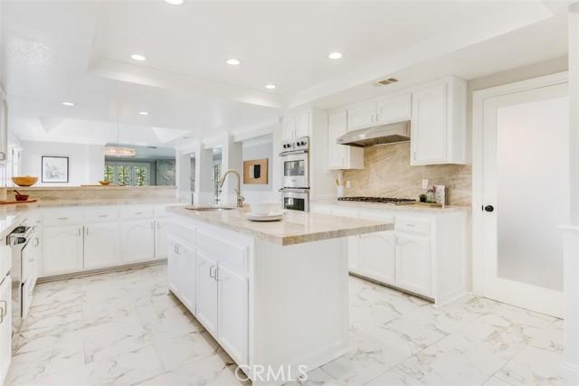 6005 Ocean Terrace Drive, Rancho Palos Verdes, California 90275, 5 Bedrooms Bedrooms, ,5 BathroomsBathrooms,Residential,Sold,Ocean Terrace,PV21246657