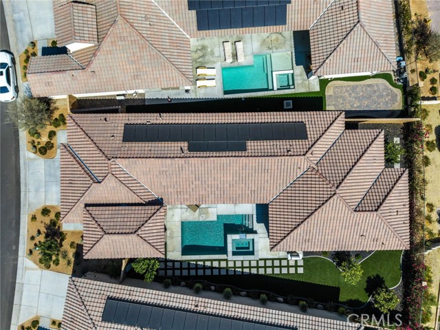 80241 Champions Way, La Quinta CA: https://media.crmls.org/medias/921c1a01-4cf5-43a2-86d8-3a5077eb736e.jpg
