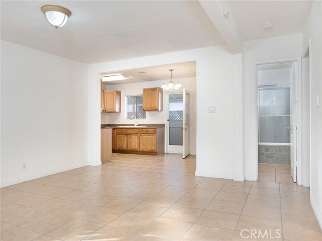 Detail Gallery Image 8 of 36 For 5020 Topanga Canyon, Woodland Hills,  CA 91364 - 2 Beds | 1 Baths