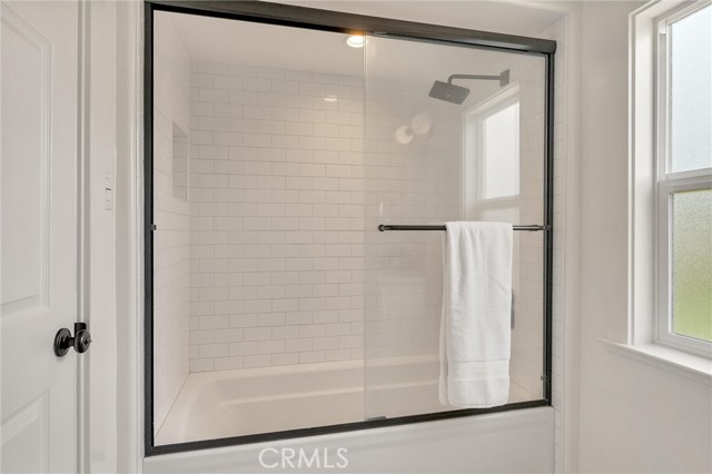 Detail Gallery Image 19 of 49 For 1764 Elm St, Chico,  CA 95928 - 2 Beds | 2 Baths