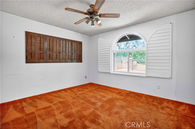 17558 Lahey Street, Granada Hills CA: https://media.crmls.org/medias/921d50de-3b95-41a8-8de1-c98d4085bf3f.jpg