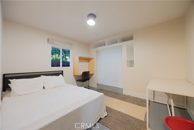 Detail Gallery Image 25 of 30 For 11049 Blix St, Toluca Lake,  CA 91602 - 3 Beds | 2 Baths