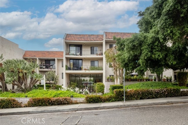 MLS# SR23074838