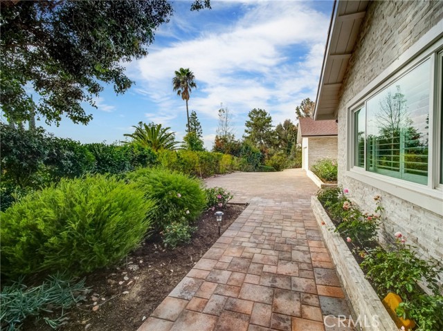 Detail Gallery Image 53 of 67 For 4732 Del Moreno Dr, Woodland Hills,  CA 91364 - 4 Beds | 3 Baths