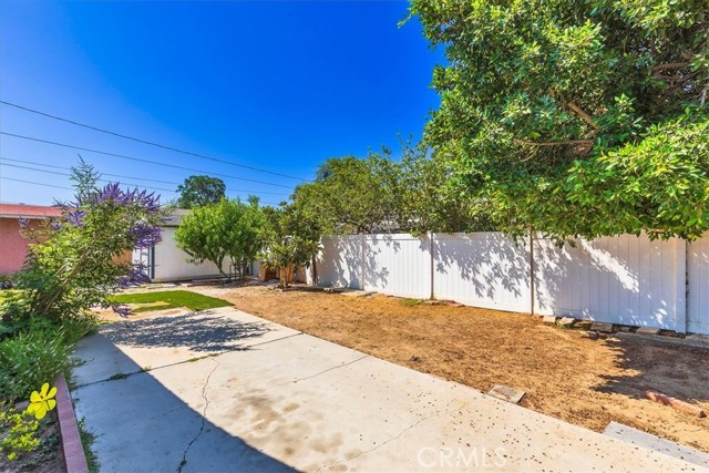 Image 21 of 23 For 13680 Estelle Street