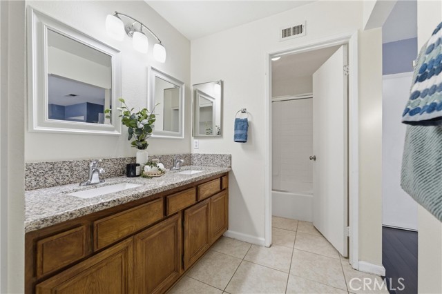 Detail Gallery Image 18 of 30 For 44919 Fenhold, Lancaster,  CA 93535 - 3 Beds | 2 Baths