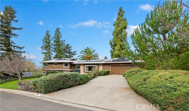 Detail Gallery Image 5 of 70 For 36352 Highland, Yucaipa,  CA 92399 - 4 Beds | 2/1 Baths