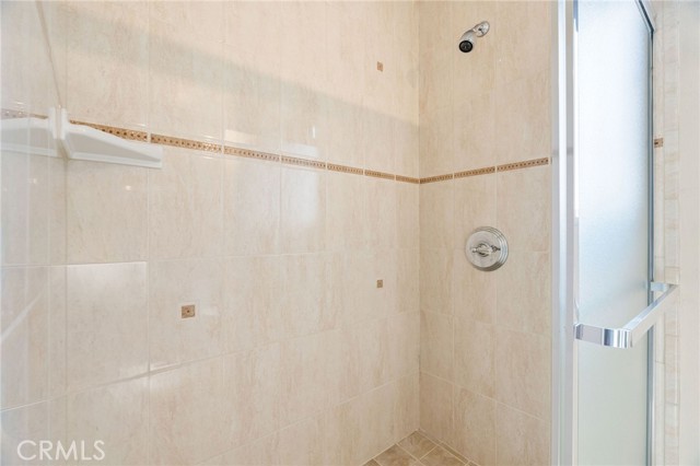 9250 Arleta photo 42