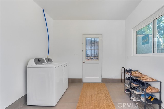 Detail Gallery Image 16 of 21 For 506 W Terrace Ave, Fresno,  CA 93705 - 4 Beds | 2/1 Baths