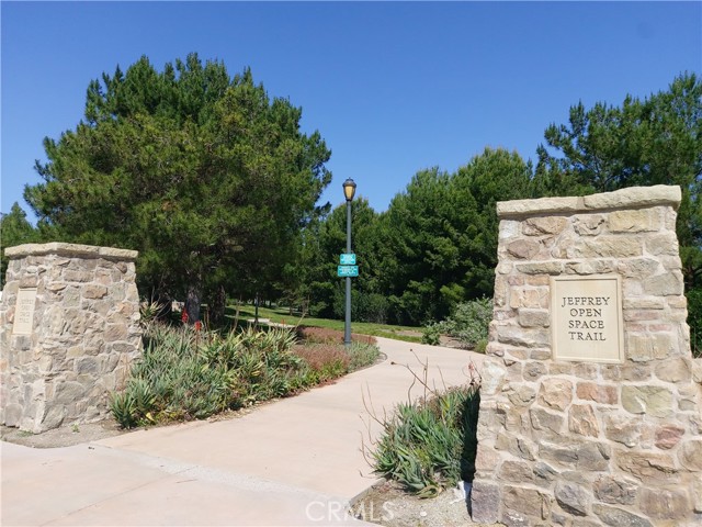 Detail Gallery Image 43 of 53 For 27 Bluecoat, Irvine,  CA 92620 - 4 Beds | 2/1 Baths