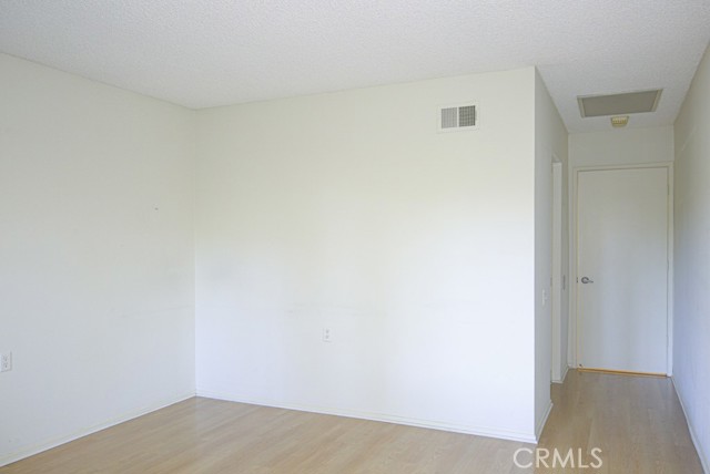 Detail Gallery Image 17 of 29 For 5334 Bahia Blanca #B,  Laguna Woods,  CA 92637 - 2 Beds | 2 Baths