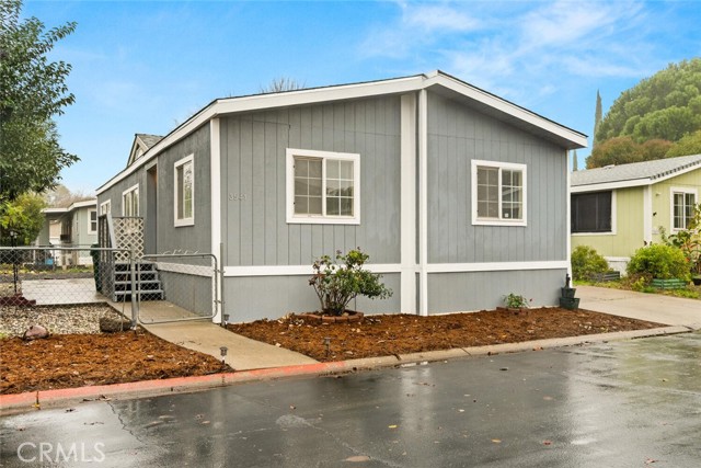 Detail Gallery Image 2 of 31 For 3541 via Medio, Chico,  CA 95973 - 3 Beds | 2 Baths