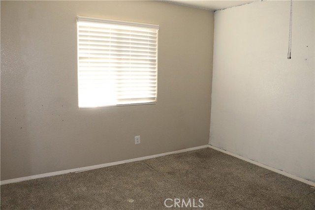 Detail Gallery Image 33 of 53 For 9375 Agave, Hesperia,  CA 92344 - 4 Beds | 2/1 Baths