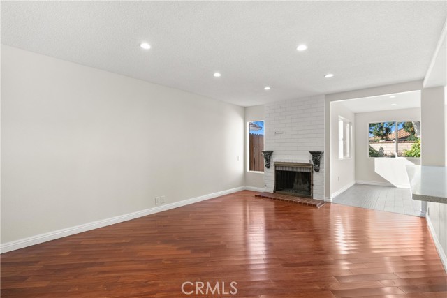 Detail Gallery Image 13 of 37 For 30 Entrada, Irvine,  CA 92620 - 4 Beds | 2/1 Baths