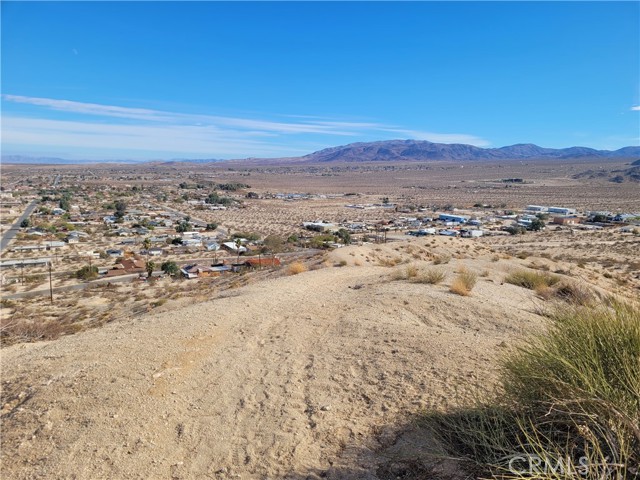 Detail Gallery Image 4 of 18 For 73289 Cactus, Twentynine Palms,  CA 92277 - – Beds | – Baths