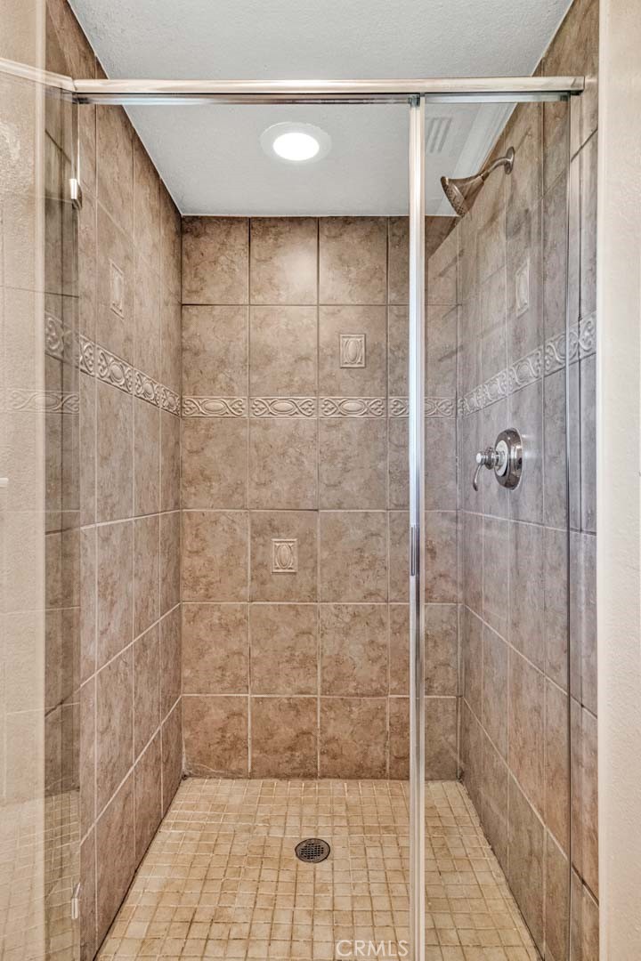 https://media.crmls.org/medias/92251c4b-a918-455a-9c14-15dd0deb1355.jpg?preset=X-Large