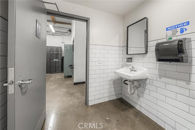 Image 5 of 54 For 44211 Yucca