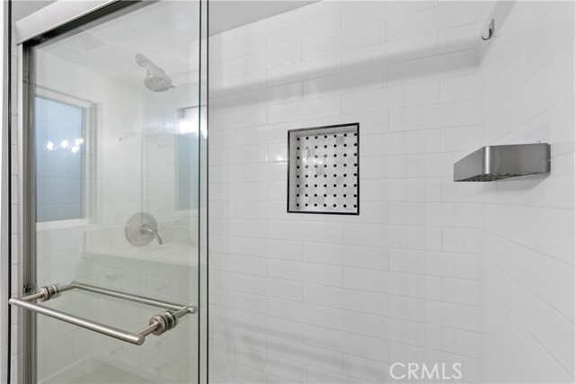 Detail Gallery Image 9 of 14 For 3209 Bayside, Corona Del Mar,  CA 92625 - 2 Beds | 1 Baths