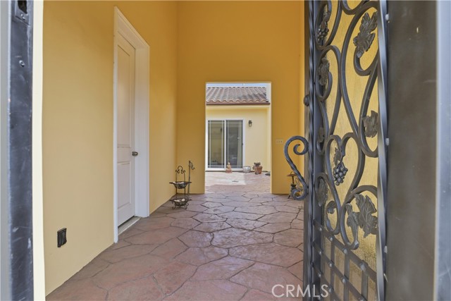 Detail Gallery Image 36 of 42 For 13590 Herrick, –,  CA 91342 - 4 Beds | 5 Baths