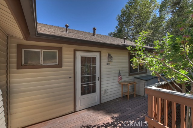 489 Dorn Drive, Crestline CA: https://media.crmls.org/medias/922826c5-5d42-4b16-8e1b-92a717e8ed69.jpg