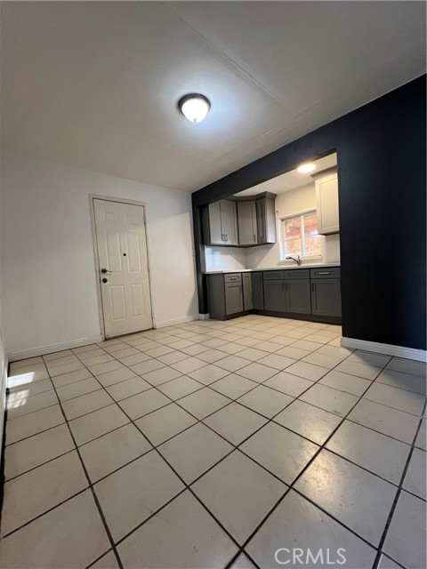 Detail Gallery Image 8 of 14 For 13131 Monte Vista, Chino,  CA 91710 - 2 Beds | 1 Baths