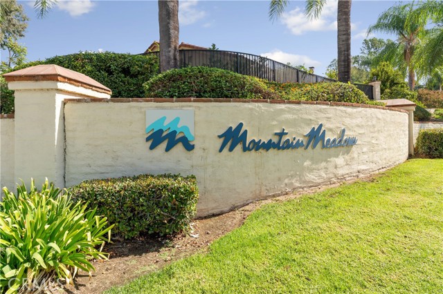 Gated community of Mountain Meadow across from the public golf course.