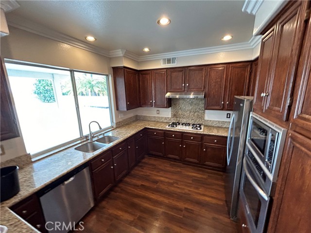 Detail Gallery Image 23 of 70 For 17400 E Park, Chino Hills,  CA 91709 - 6 Beds | 4 Baths