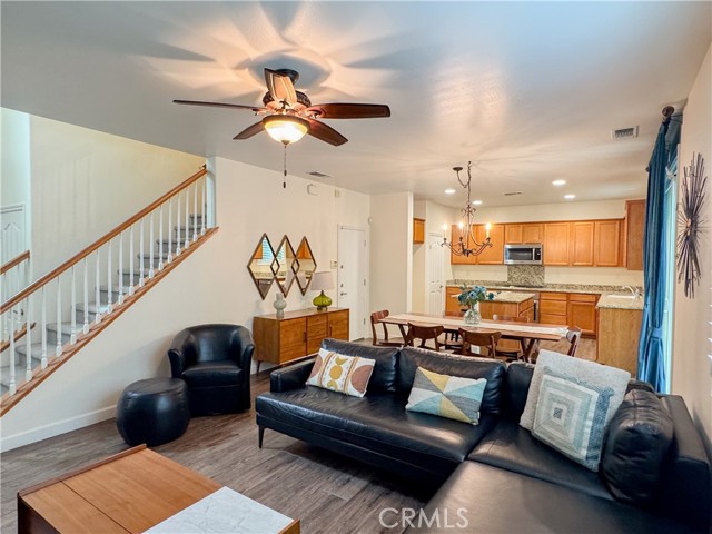 Detail Gallery Image 14 of 48 For 8302 Allyn Bacon, Bakersfield,  CA 93311 - 4 Beds | 3 Baths