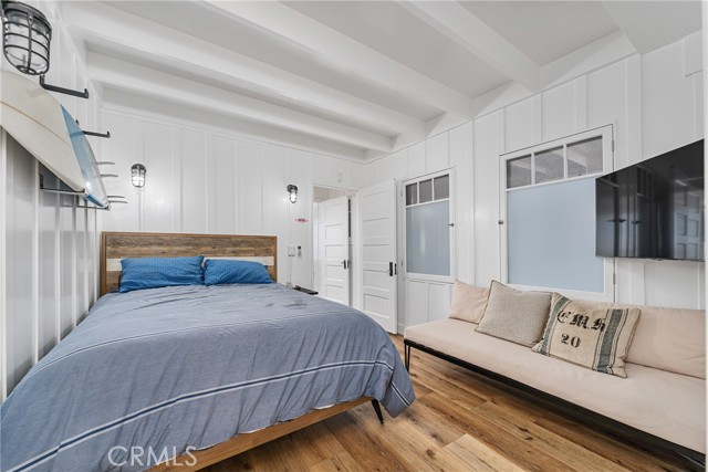 2500 W Oceanfront, Newport Beach CA: https://media.crmls.org/medias/922a106a-1793-42e8-932f-61f121a1d150.jpg