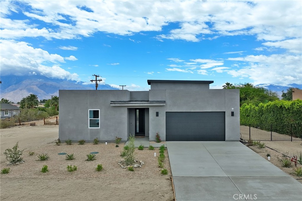 19187 Cottonwood Dr