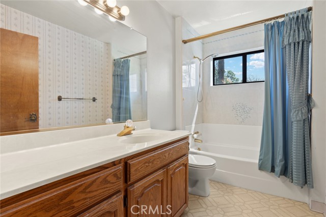 3 Town Hill Way, Berry Creek CA: https://media.crmls.org/medias/922ae8fb-6d48-4b92-81fb-f67090d1532c.jpg