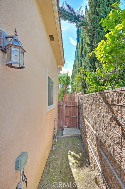 Detail Gallery Image 59 of 62 For 405 S Lincoln Ave, Monterey Park,  CA 91755 - 4 Beds | 3/1 Baths