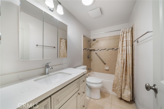 Detail Gallery Image 19 of 39 For 3084 via Serena #C,  Laguna Woods,  CA 92637 - 2 Beds | 2 Baths