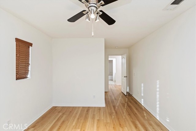 21567 Coral Rock Lane, Wildomar CA: https://media.crmls.org/medias/922bf13b-ea5a-4d90-bd32-405d5691733b.jpg