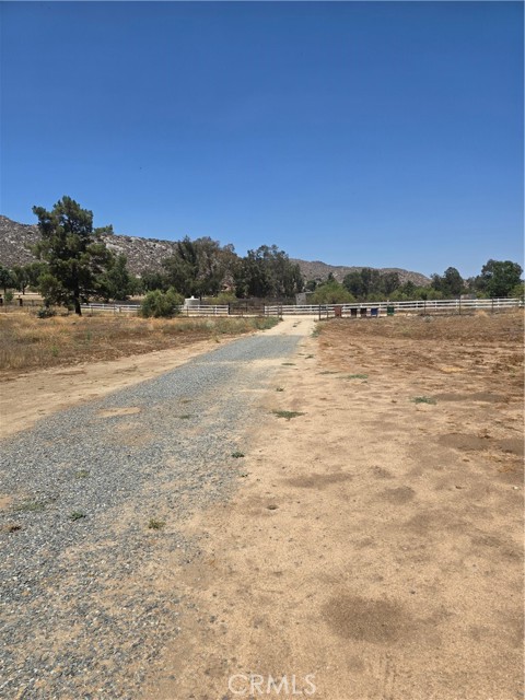 35075 Firecat Road, Hemet CA: https://media.crmls.org/medias/922c1eae-5433-4eed-8b86-cea77ed8f943.jpg