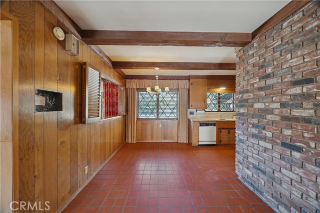 25 Buena Vista Avenue, San Luis Obispo CA: https://media.crmls.org/medias/922cd150-b1e2-4da9-8347-f91e2ae3c4bf.jpg