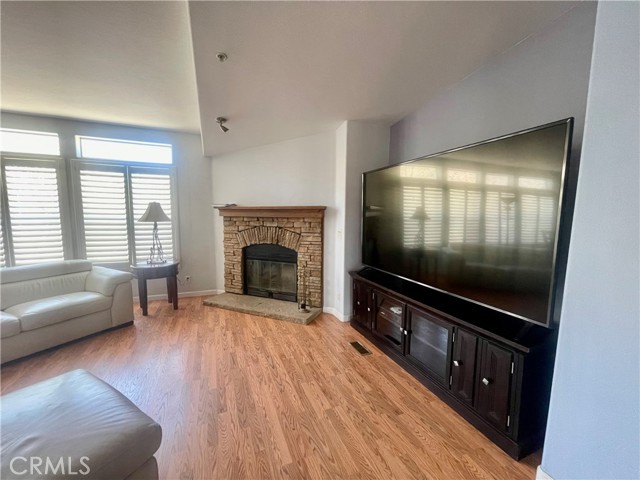Detail Gallery Image 14 of 29 For 10731 Morongo Way, Morongo Valley,  CA 92256 - 4 Beds | 2/1 Baths
