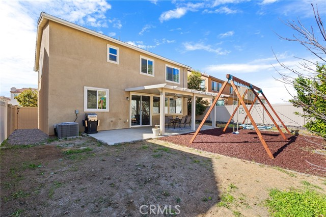 Detail Gallery Image 31 of 44 For 24510 Snapdragon, Lake Elsinore,  CA 92532 - 4 Beds | 2/1 Baths